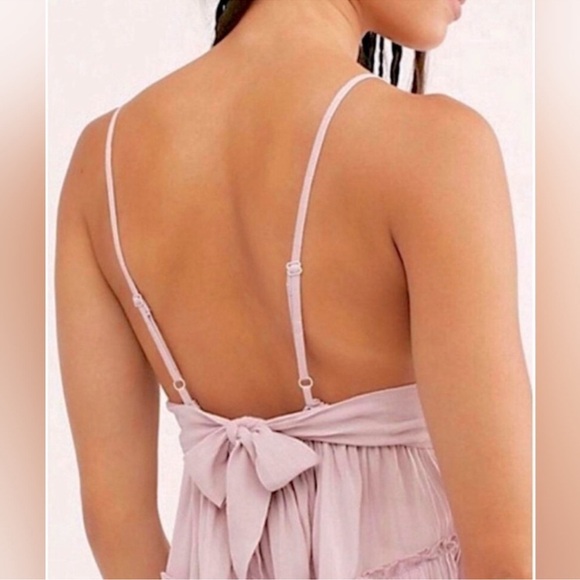 Free People Pillow Talk Lace Ruffle Flowy Lilac Rose Tank Blouse Large NWT - Picture 3 of 10